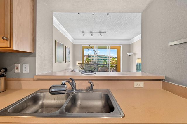 345 BAYSHORE BOULEVARD 403, Tampa, FL 33606