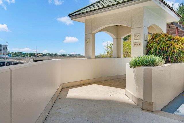 345 BAYSHORE BOULEVARD 403, Tampa, FL 33606