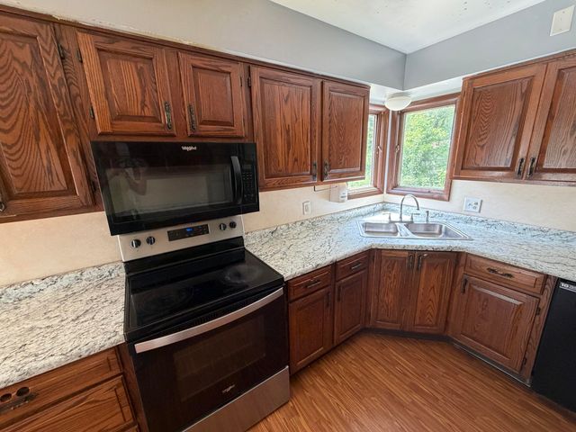 171 Dennis Avenue, Fruitport Vllg, MI 49415