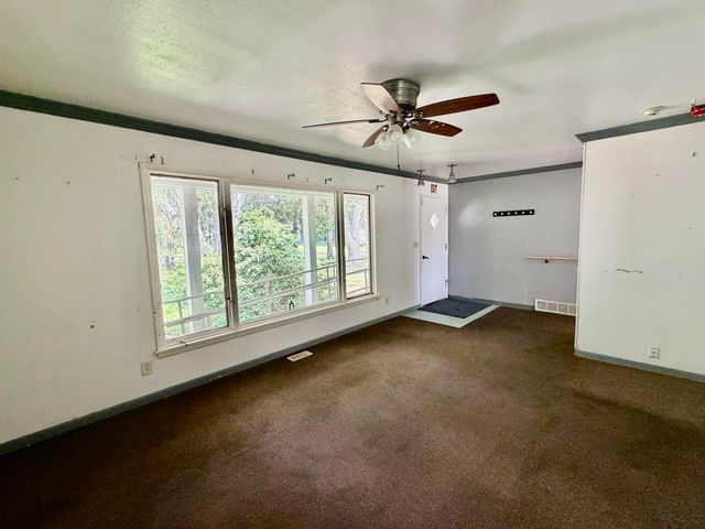171 Dennis Avenue, Fruitport Vllg, MI 49415