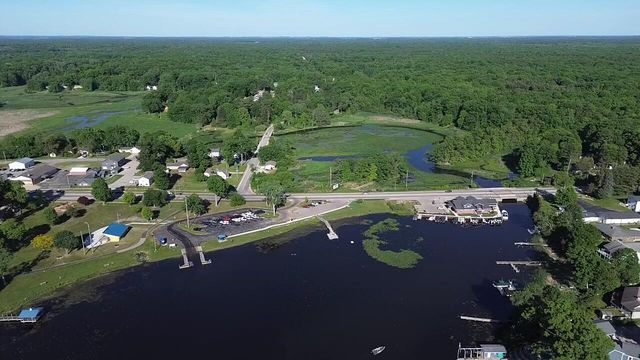 171 Dennis Avenue, Fruitport Vllg, MI 49415