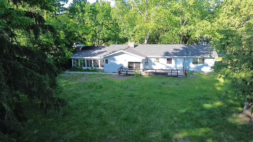 171 Dennis Avenue, Fruitport Vllg, MI 49415