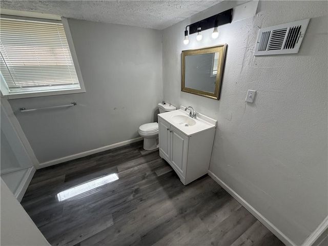 4214 Hardesty Avenue, Kansas City, MO 64130