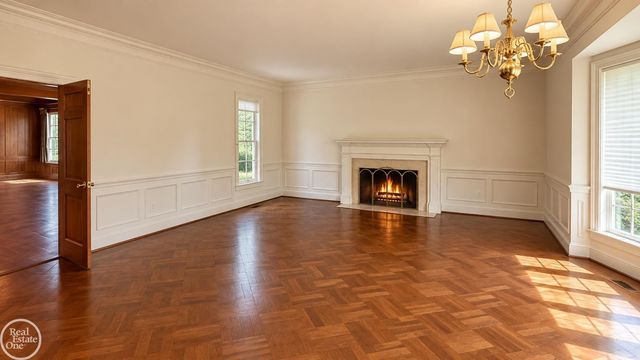 174 S Wilson Boulevard, Mt Clemens, MI 48043