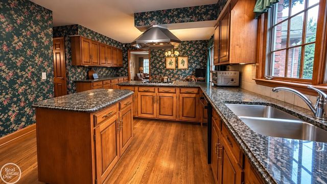 174 S Wilson Boulevard, Mt Clemens, MI 48043