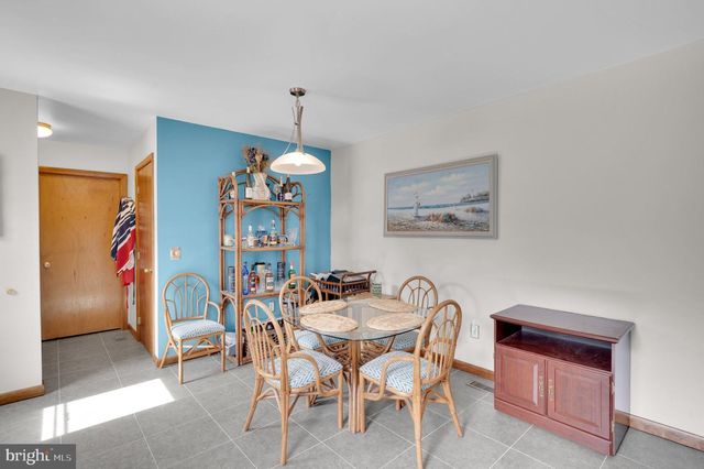 1113 SEASHELL AVE, Manahawkin, NJ 08050