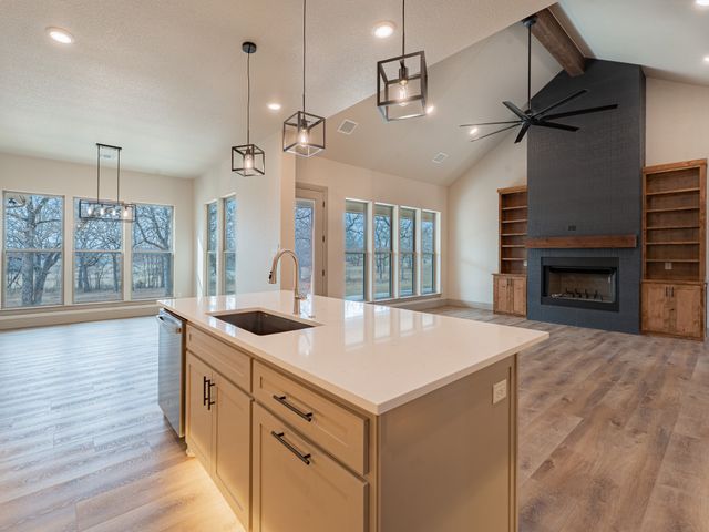 190 County Road 3451, Paradise, TX 76073