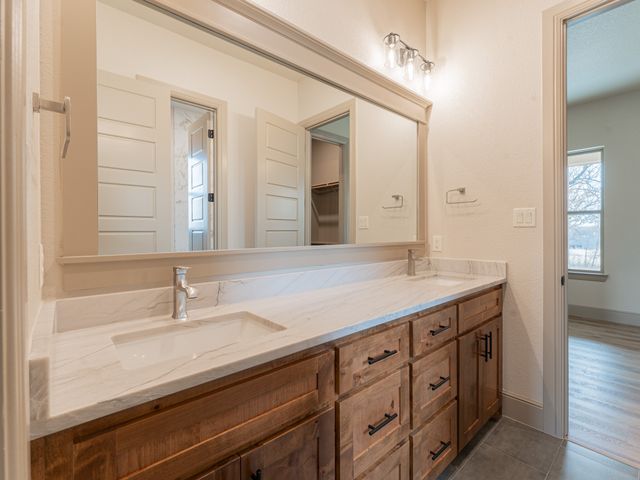 190 County Road 3451, Paradise, TX 76073