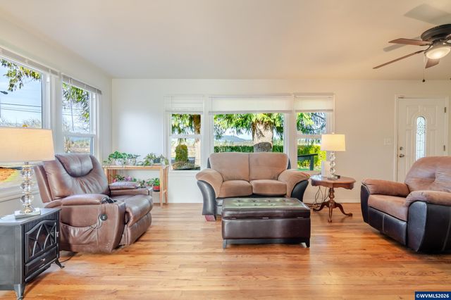 4850 SW West Hills Rd, Corvallis, OR 97333