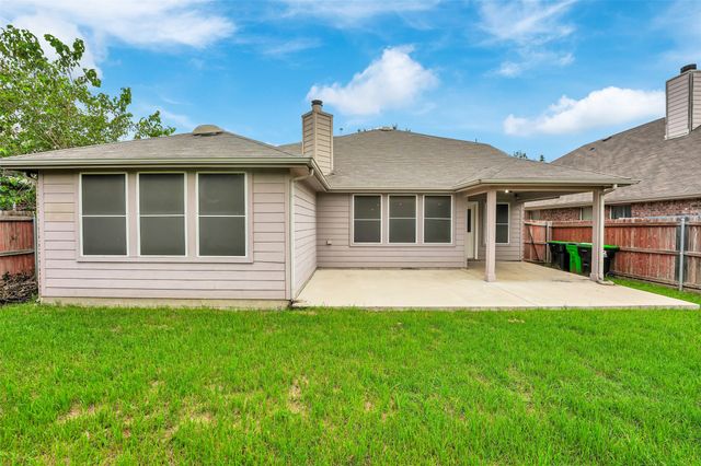 1832 Ringtail Drive, Little Elm, TX 75068