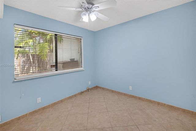 341 City View Dr, Fort Lauderdale, FL 33311