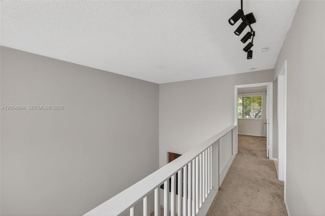 341 City View Dr, Fort Lauderdale, FL 33311