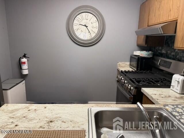 401 Sunshine Court, Sayreville, NJ 08859
