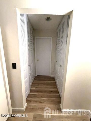 401 Sunshine Court, Sayreville, NJ 08859