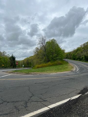 599-607 Old Warren Road, Palmer, MA 01069