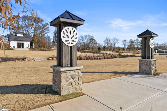 14 Gressette Place, Simpsonville, SC 29681