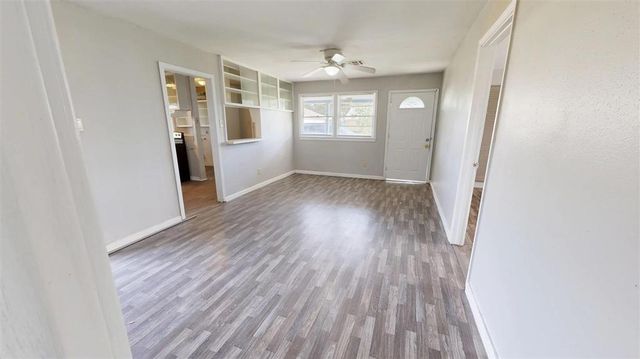 3555 Monroe Street, Lake Charles, LA 70607