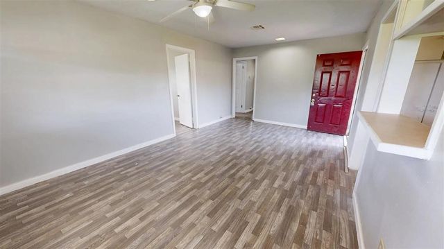 3555 Monroe Street, Lake Charles, LA 70607