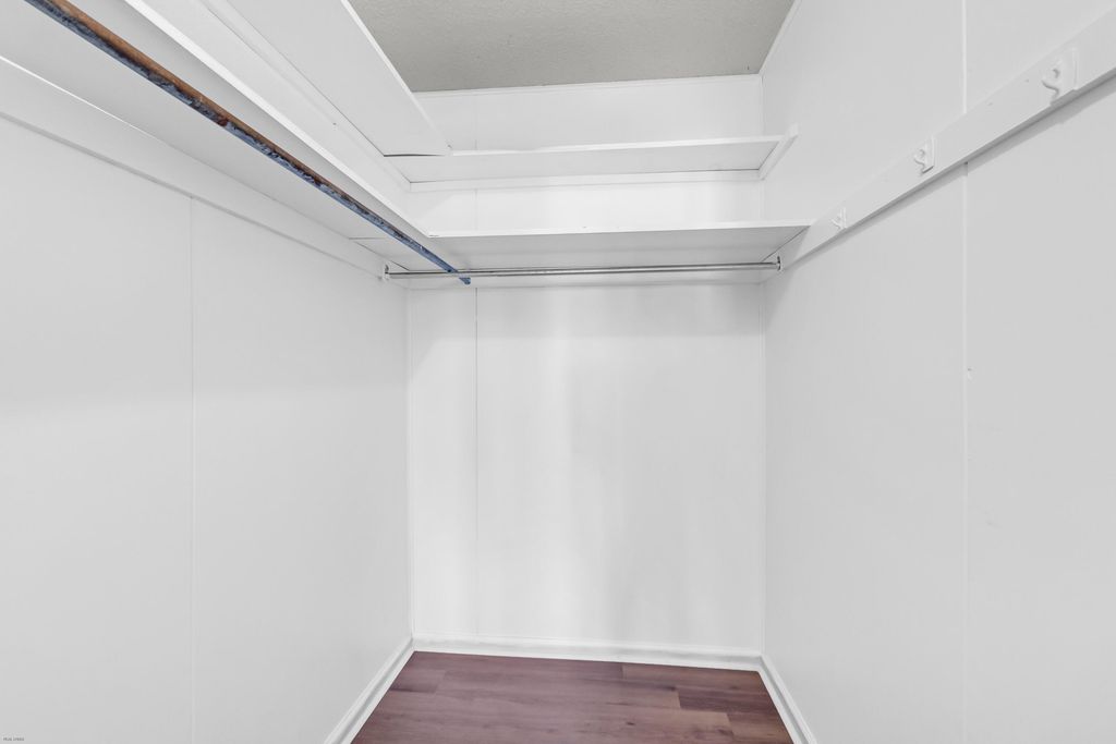 Image 19 of property listing at 259 E Bay Street 7b, Charleston, SC 29401