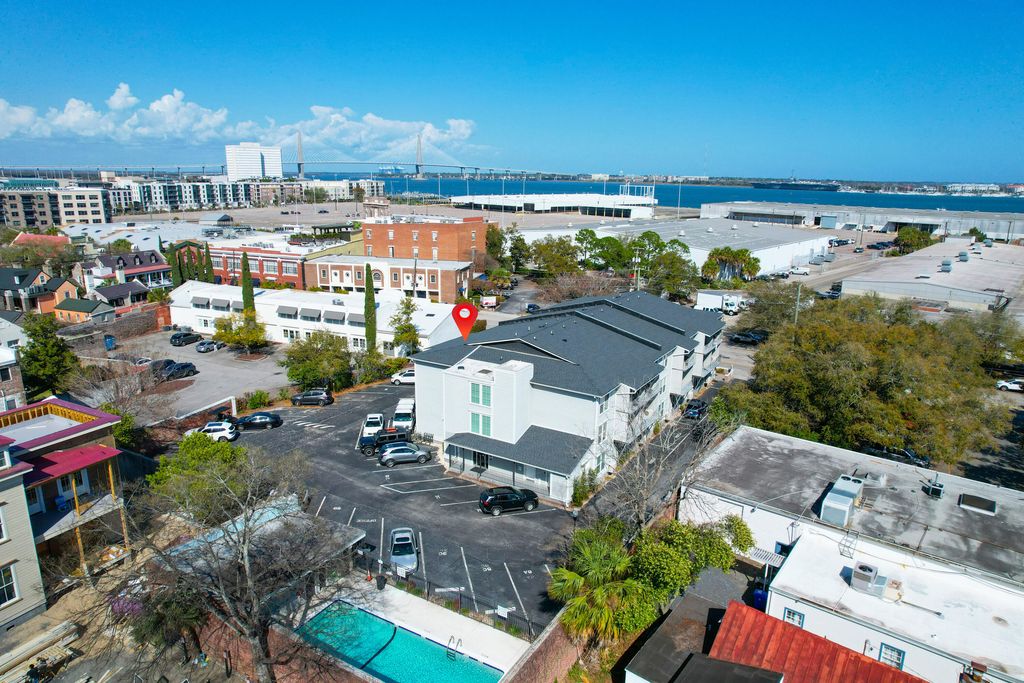 Image 25 of property listing at 259 E Bay Street 7b, Charleston, SC 29401