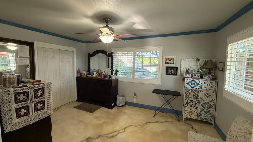 Image 45 of property listing at 9568 S Academy Avenue, Selma, CA 93662