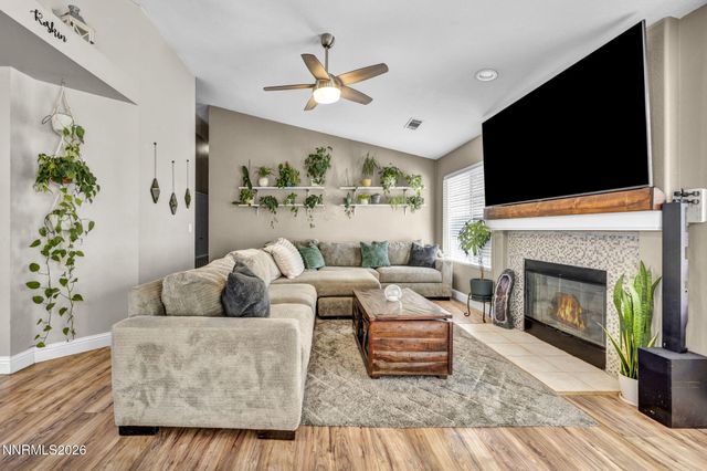 1768 Blue Spruce Court, Minden, NV 89423