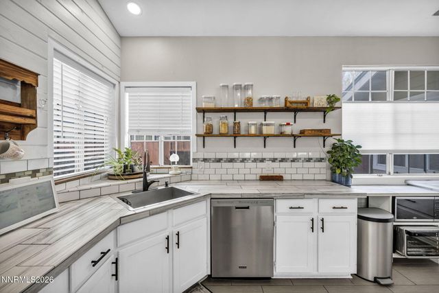 1768 Blue Spruce Court, Minden, NV 89423