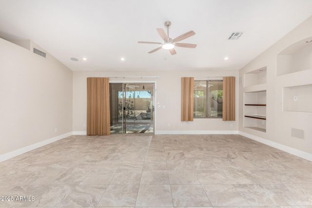 10319 E ARROWVALE Drive, Sun Lakes, AZ 85248