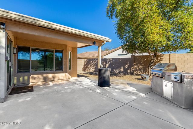 10319 E ARROWVALE Drive, Sun Lakes, AZ 85248