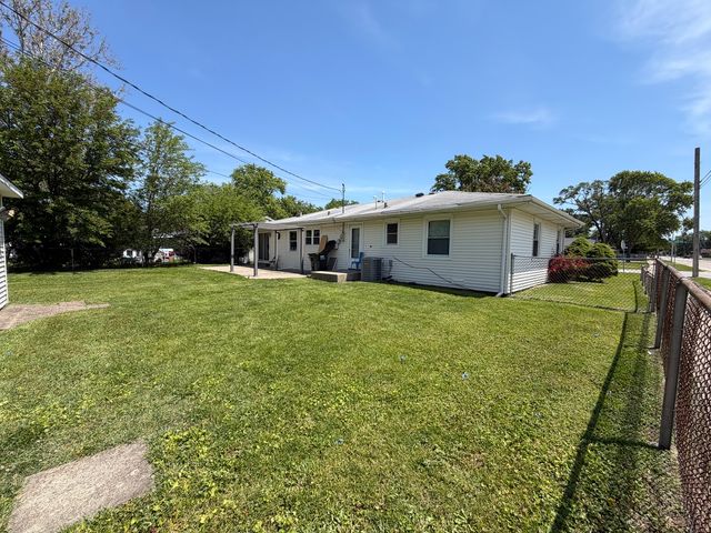 8848 Merrimac Avenue, Oak Lawn, IL 60453