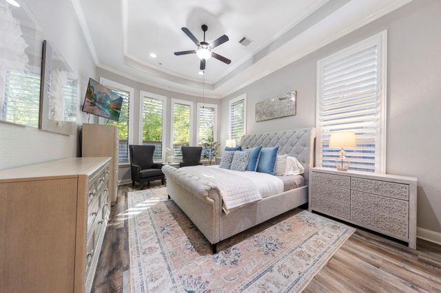 103 S Vershire Circle, Magnolia, TX 77354