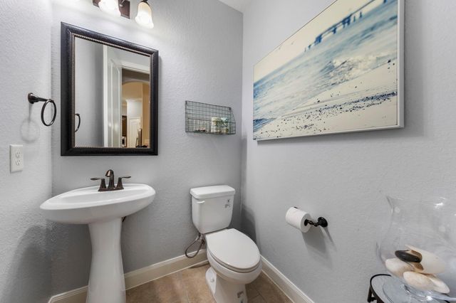 103 S Vershire Circle, Magnolia, TX 77354