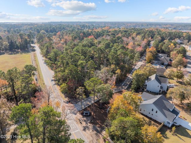 140 Stones Throw Lane, Wilmington, NC 28411