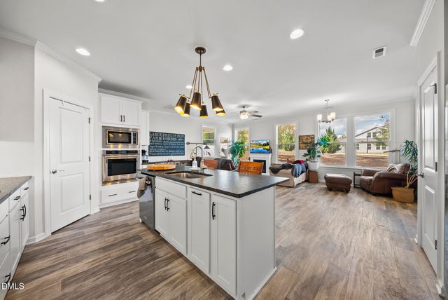 717 Churton Place, Cary, NC 27518