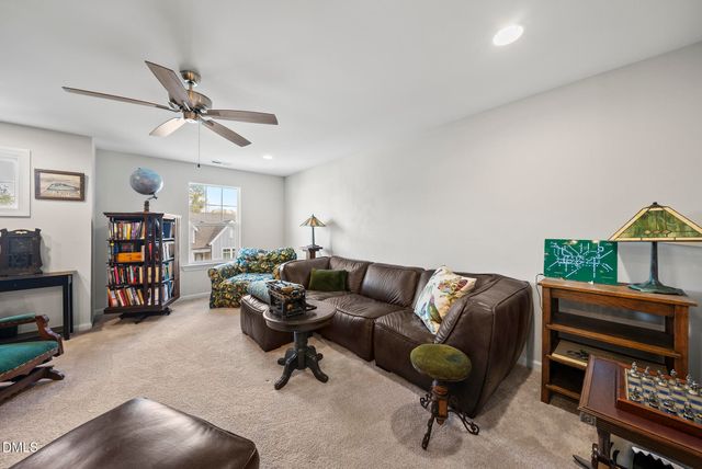 717 Churton Place, Cary, NC 27518