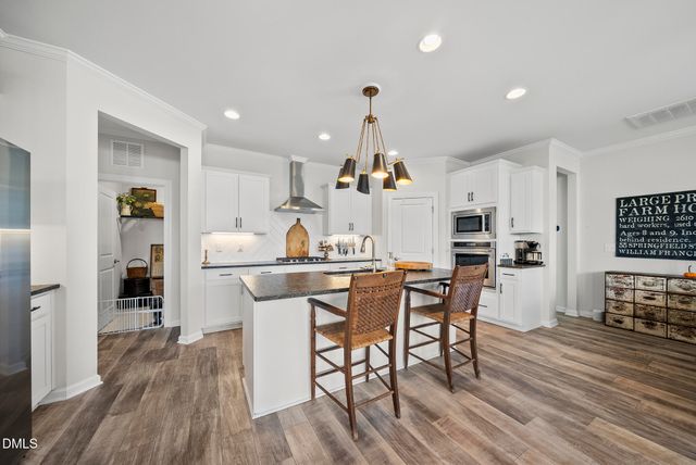 717 Churton Place, Cary, NC 27518