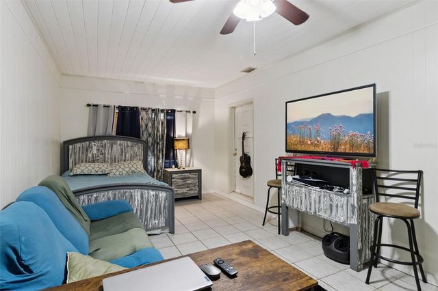 303 GRANADA ROAD, Auburndale, FL 33823