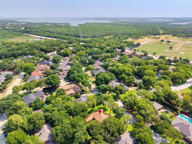 3704 Dahlia Drive, Grand Prairie, TX 75052