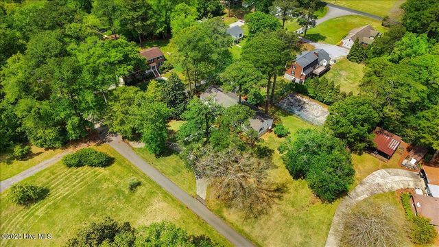 105 Harbor Drive, Washington, NC 27889