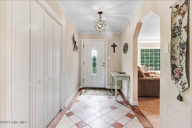 105 Harbor Drive, Washington, NC 27889