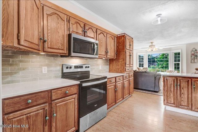 105 Harbor Drive, Washington, NC 27889