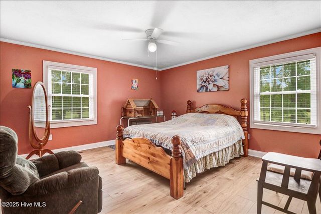 105 Harbor Drive, Washington, NC 27889