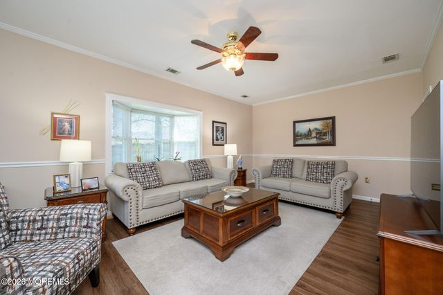 109 Concord Circle, Howell, NJ 07731