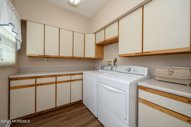 109 Concord Circle, Howell, NJ 07731