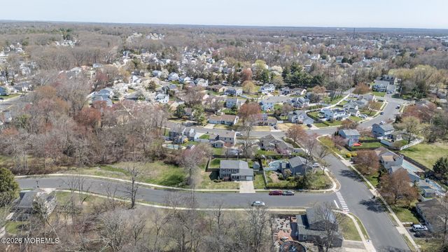 109 Concord Circle, Howell, NJ 07731