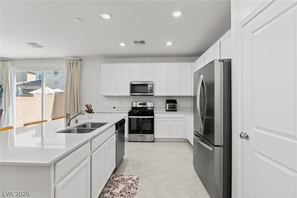 4157 Nopal Serrano Avenue, Las Vegas, NV 89141 — photo 4