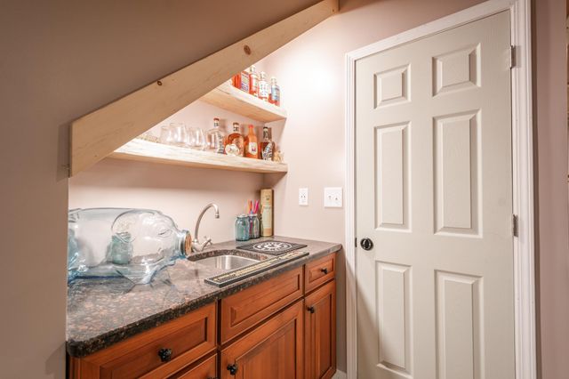 191 Harper Creek Drive, Battle Creek, MI 49014