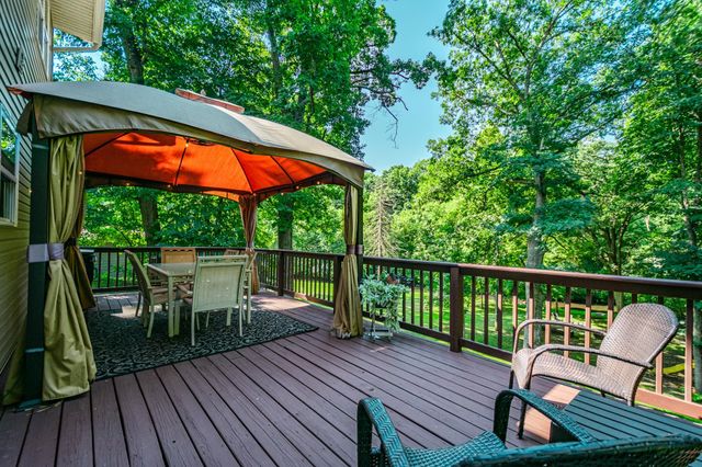 191 Harper Creek Drive, Battle Creek, MI 49014