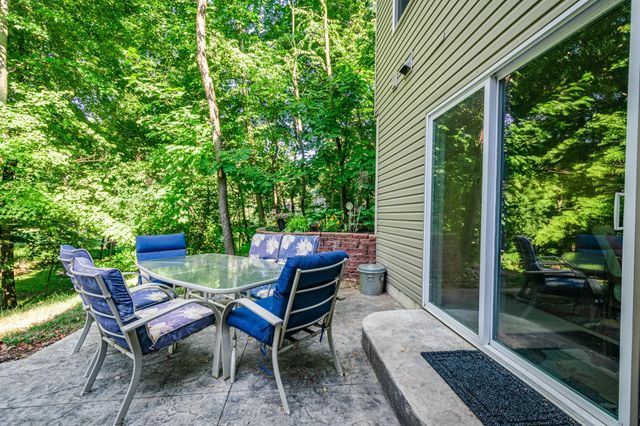 191 Harper Creek Drive, Battle Creek, MI 49014