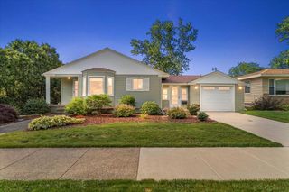 42 W 29th Street, Holland City, MI 49423